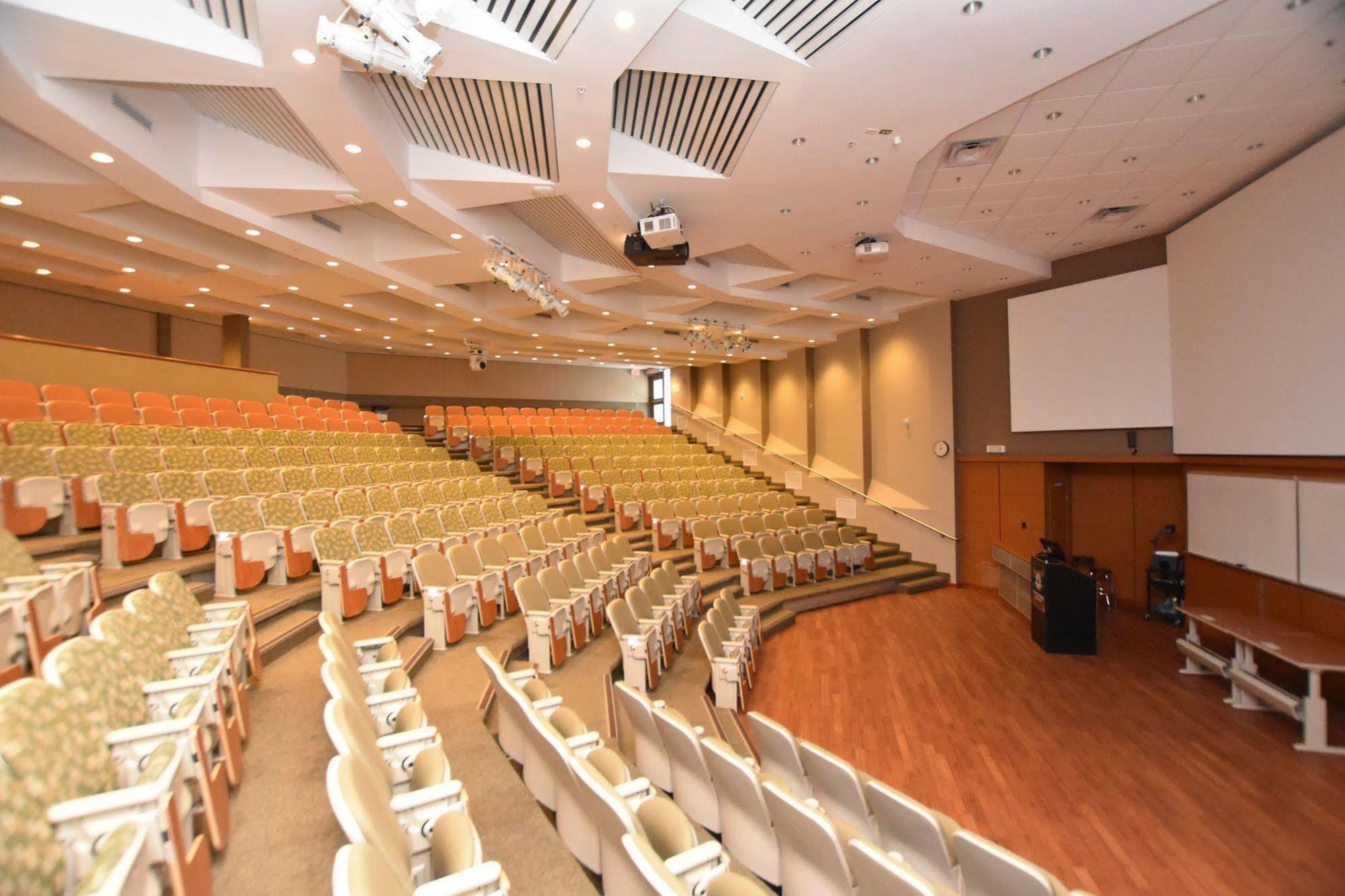 Aparthotel Residence & Conference Centre - London 4*